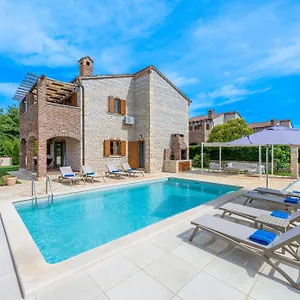 Paradise Istria Svetvinčenat